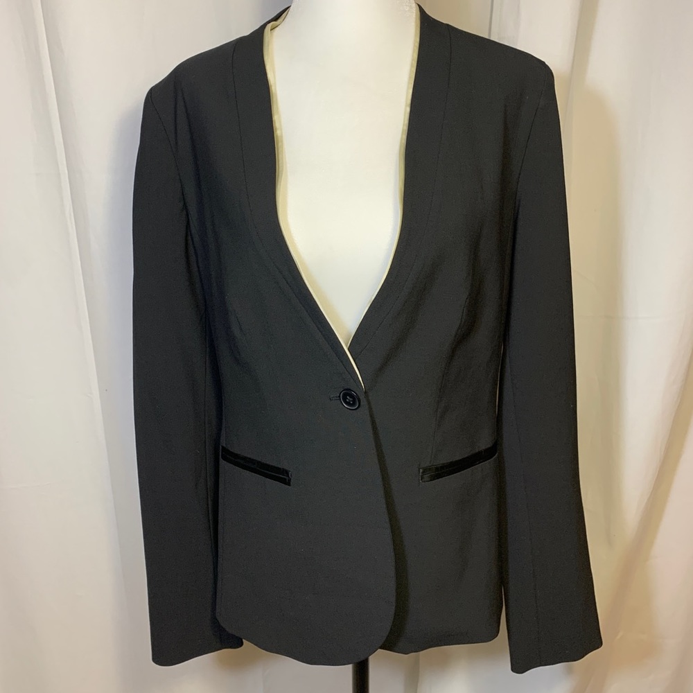 NWOT - Gap blazer